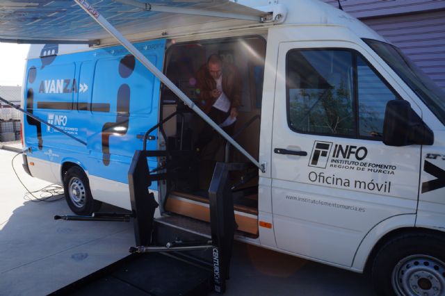 La oficina INFOmóvil visitará Cehegín el próximo jueves para asesorar a emprendedores