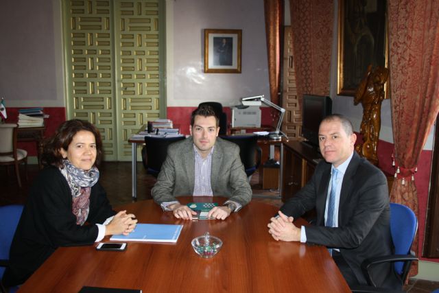 El Alcalde de Cehegín se reúne con los responsables del Centro Tecnológico del Metal de Murcia para establecer las líneas de colaboración entre ambas instituciones