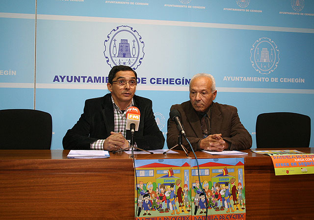Nicolás del Toro (izquierda) y Miguel Cárceles presentan la campaña.