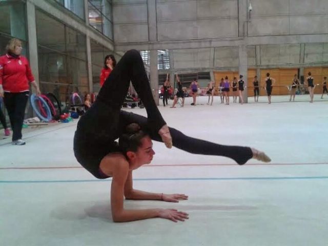 La Selección Nacional de Gimnasia Rítmica vuelve a convocar a la gimnasta María Ángeles Martínez