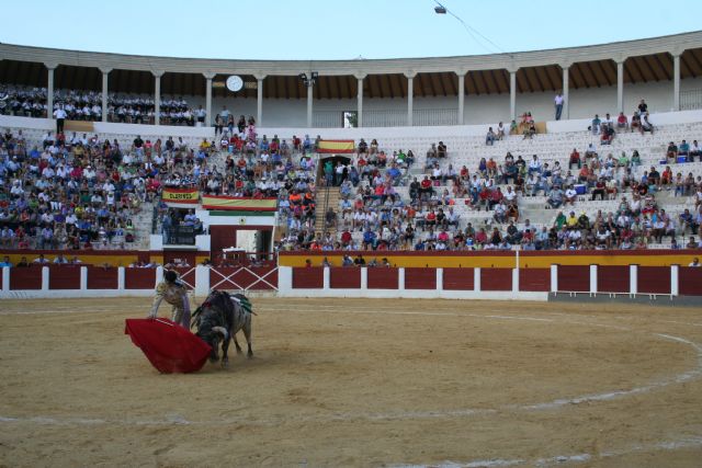 El ceheginero Antonio Puerta triunfa en la corrida del día de la Virgen de las Maravillas