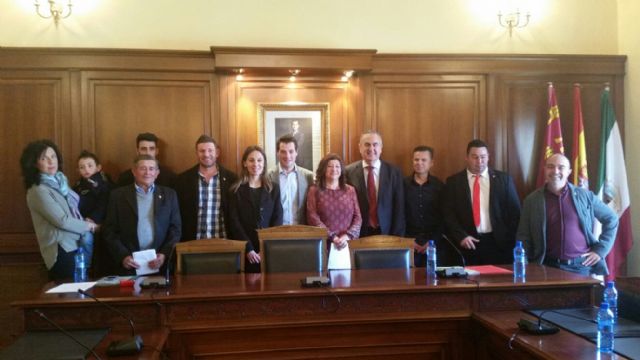 González Tovar celebra la forma democrática, transparente y participativa con que los vecinos han elegido a sus ocho pedáneos en Cehegín