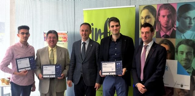 La Comunidad reconoce la innovación, el espíritu artesano y la creatividad de Flecho, La Ceheginera e IM Luthier