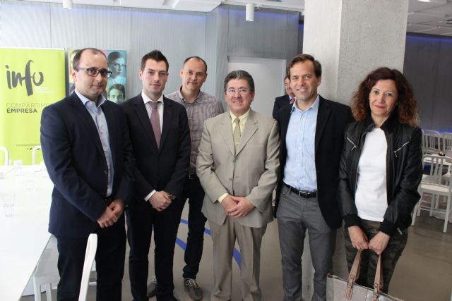 Premio 'Emprendedor del Mes' a Mermeladas La Ceheginera
