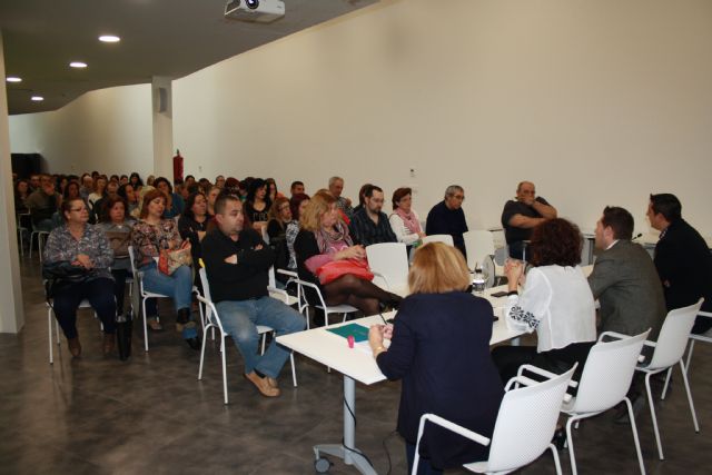 El Alcalde inaugura el taller impartido por el Centro de Promoción Económica