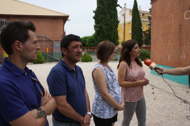 El Alcalde resalta la labor educativa y social que se está llevando a cabo en la Escuela de Verano