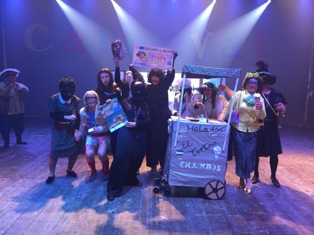 Cehegín vive su noche más alegre con la Fiesta del  'Mascarón' y la entrega de premios del concurso