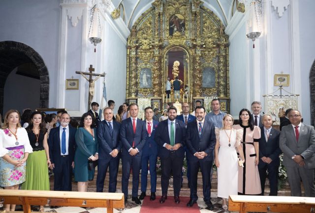 López Miras agradece a la Orden de los Franciscanos 'su trabajo al lado de los cehegineros durante todos estos años'