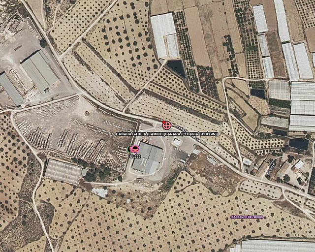 Incendio en una nave industrial en Cehegín