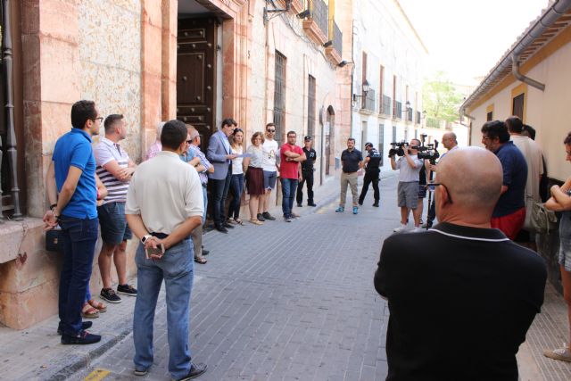 Minuto de silencio en memoria de Miguel Ángel Blanco y resto de víctimas del terrorismo