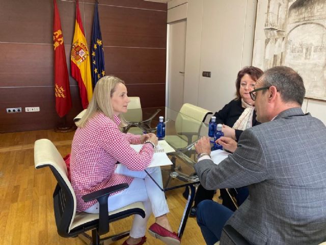 Alicia del Amor anuncia un plan de modernización de todos los colegios de Cehegín y pedanías
