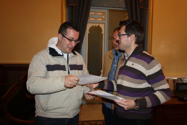 El Ayuntamiento entrega los Diplomas del curso de Trabajos de Carpintería y Mueble