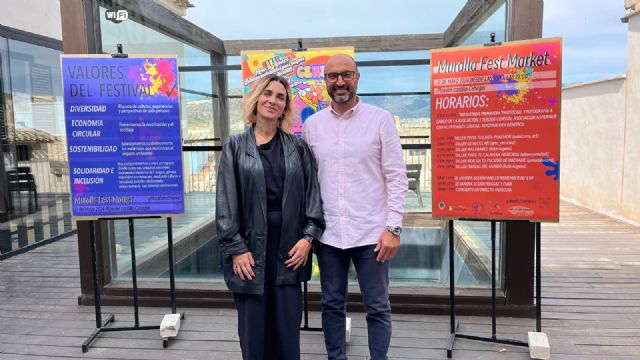 Presentación de la nueva edición del Mercadillo Muralla Muralla Fest Market para el 11 de mayo en la Plaza del Castillo de Cehegín