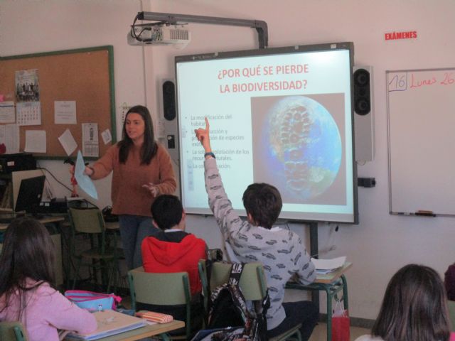 Comienzan las charlas del programa ´Medioambientados´, que promueve el respeto a la naturaleza entre escolares de Primaria.