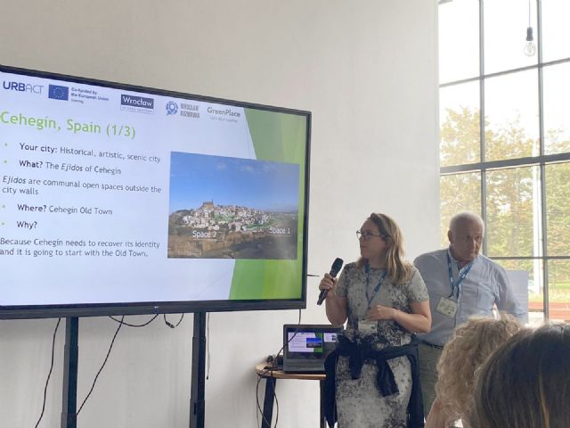 Cehegín presenta en Polonia su modelo de transformación urbana sostenible