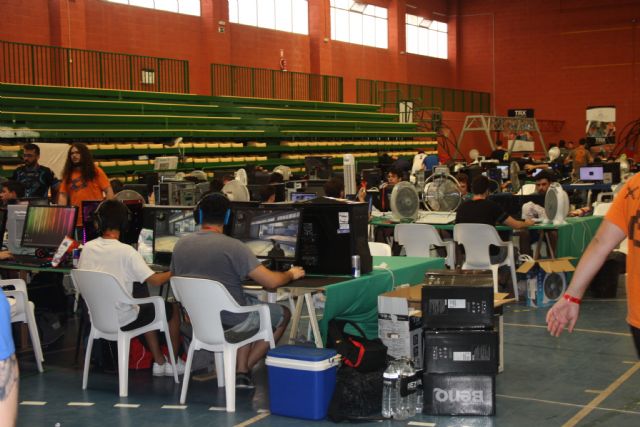 Comienza la XIV Begastri Lan Party batiendo record de participación con más de trescientas personas inscritas