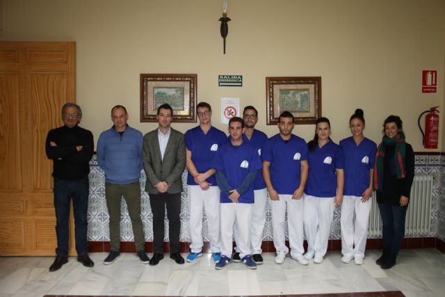 Quince jóvenes de Cehegín trabajan y se forman en el sector sociosanitario a través de un programa de empleo y formación