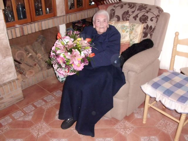 Virtudes González, la madre más longeva de Cehegín, cumple 99 años