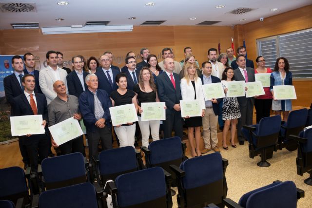 El Alcalde de Cehegín recoge el premio al programa 'Medioambientados', iniciativa municipal sobre educación ambiental