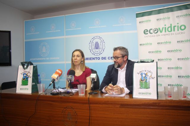 Cehegín acoge durante sus Fiestas Patronales la campaña de Ecovidrio 'La Peña Recicla'