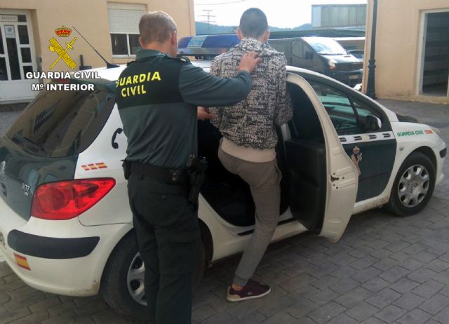La Guardia Civil detiene a los dos presuntos autores de un robo con violencia cometido en Cehegín