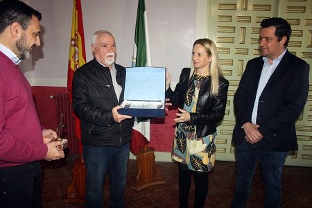 La alcaldesa recibe a Cristóbal Robles Jaén, el primer alcalde elegido democráticamente en Cehegín