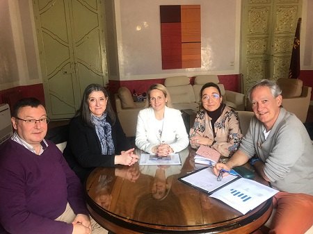 La alcaldesa de Cehegín se reúne con el Equipo Directivo de la Escuela Oficial de Idiomas