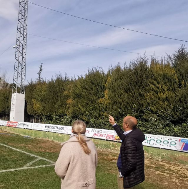 La Alcaldesa de Cehegín anuncia una inversión para modernizar las instalaciones deportivas del Complejo Polideportivo Javier Minaño