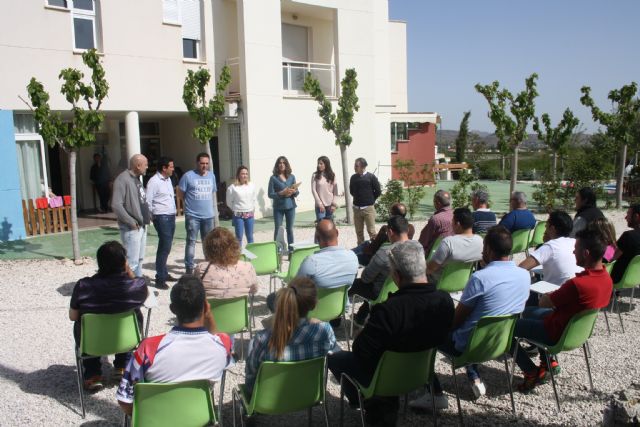 Los usuarios del centro de Betania reciben los diplomas de los cursos del programa 'Empleo con apoyo' 18