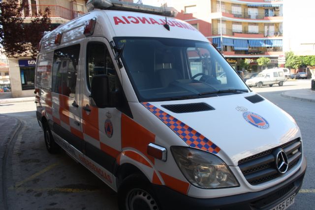 Protección Civil aumenta su parque de vehículos con una nueva ambulancia
